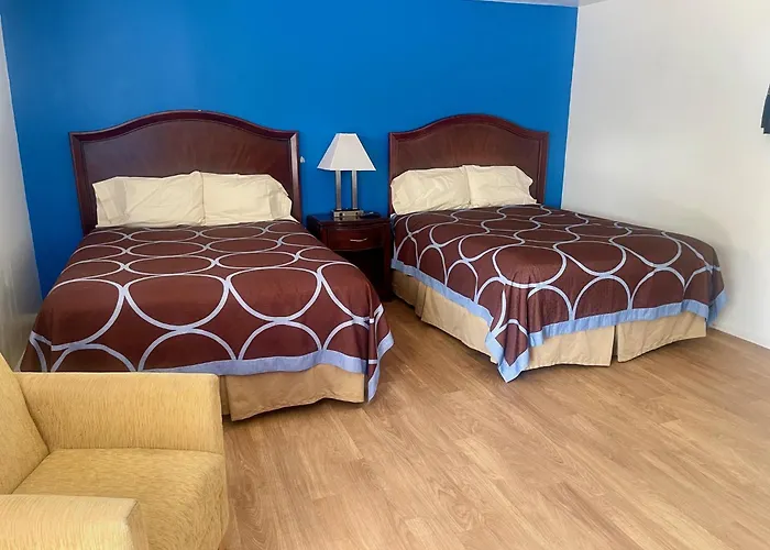 Rodeway Inn 3*